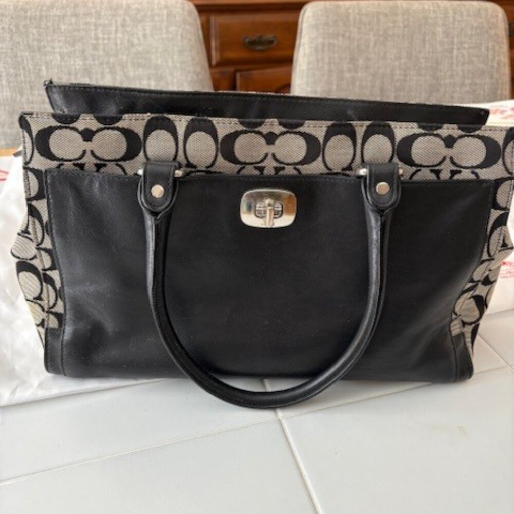 Coach Large Purse with Bag